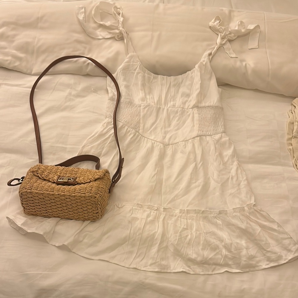 Trixxi White Summer Dress - Picture 2 of 7
